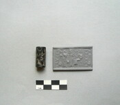 Cylinder seal with crescent moon